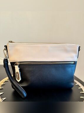 REED Colorblock Wristlet Crossbody Bag Black White Gold Tone
